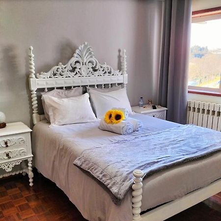 Anoitecer Itinerante Al - Antiga Residencial O Garfo Bed & Breakfast Ponte de Lima Exterior photo